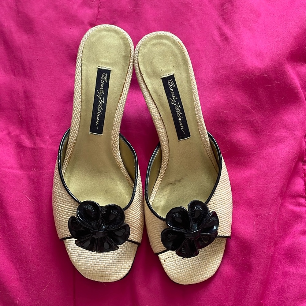 🍬 Beverly Feldman Kitten Heels